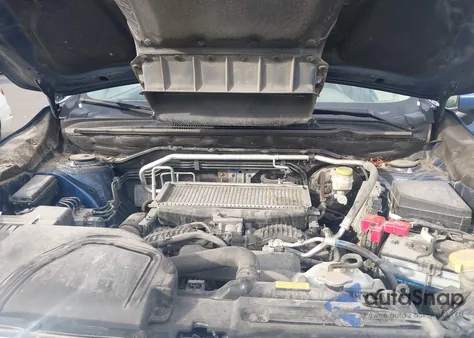 2021 Subaru Ascent Premium z USA, uszkodzony, nr VIN 4S4WMAHD1M3447691